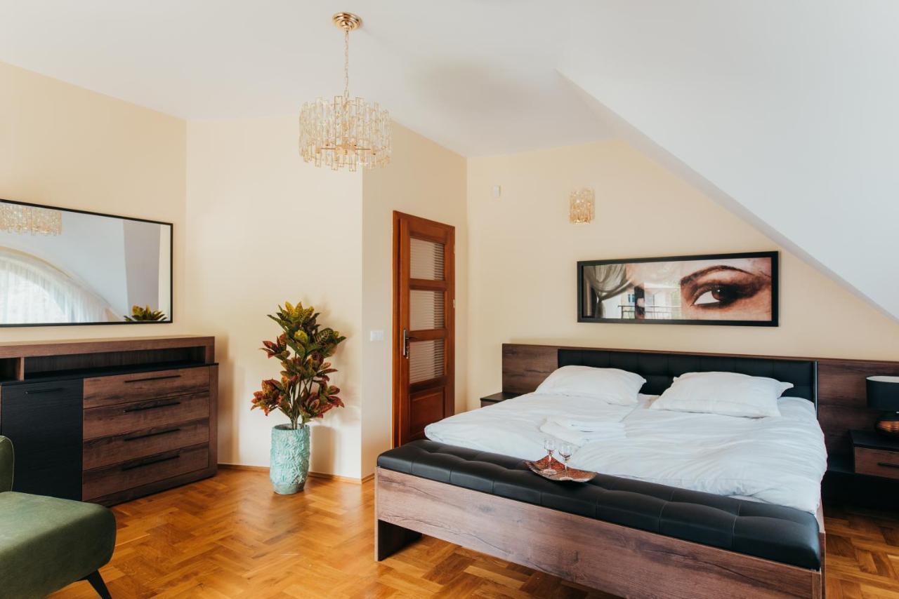 Zarabie Residence Myslenice Luaran gambar